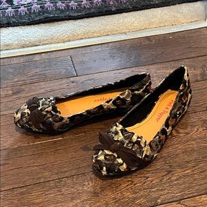 Pink & Pepper Animal Print Flats with Bow Accent